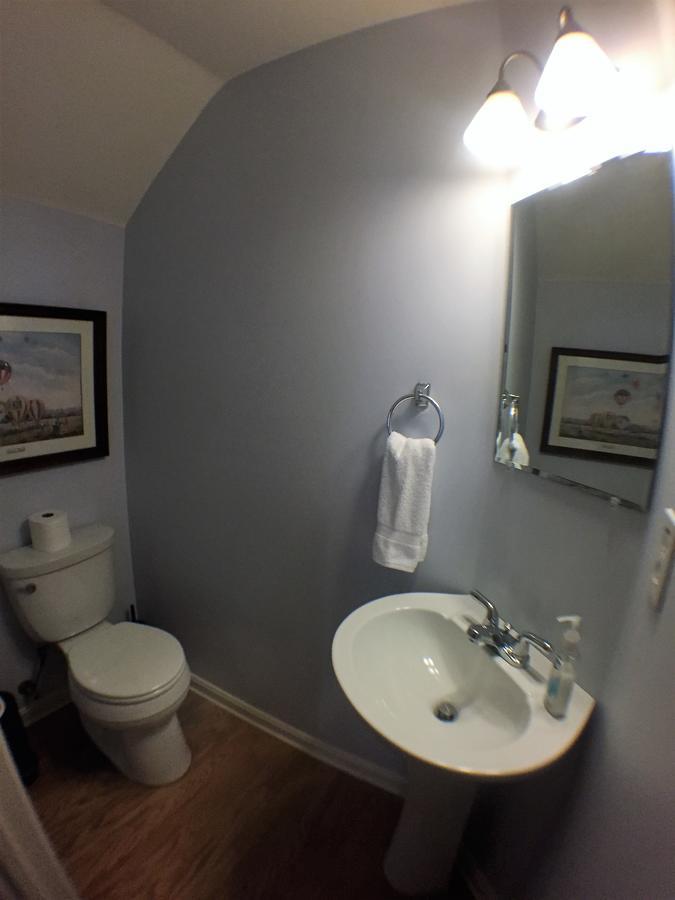 Lux Townhouse, Walk To All, Sleeps 6 Adults Louisville Exterior foto